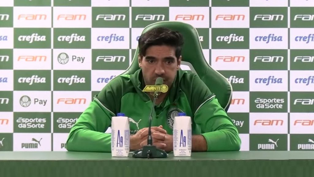 Abel Ferreira fala de Gabigol em coletiva do Palmeiras