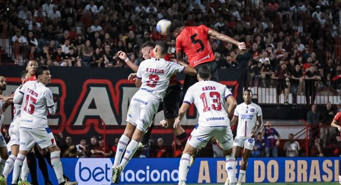 Brasileirão: Atlético-GO empata com o Bahia antes de enfrentar o Flamengo