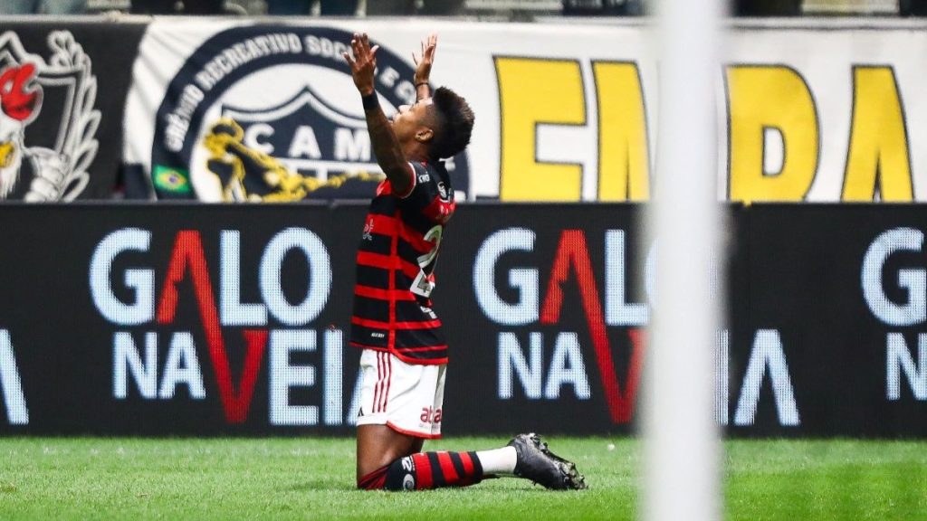 Flamengo tem 3 desfalques confirmados para próximo jogo do Brasileirão, contra o Criciúma