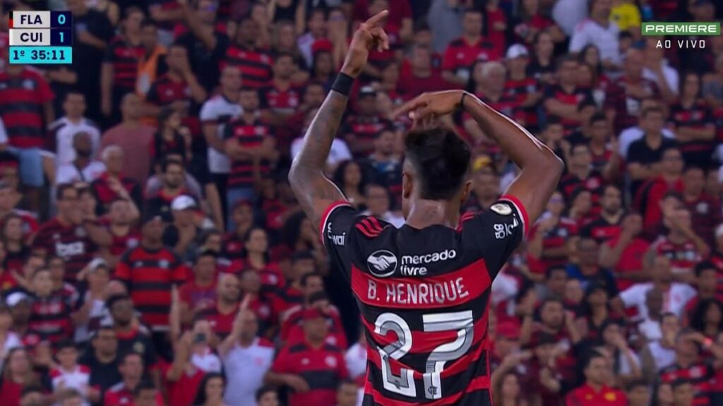 Fora do próximo jogo do Flamengo, Bruno Henrique segue tratamento no tornozelo