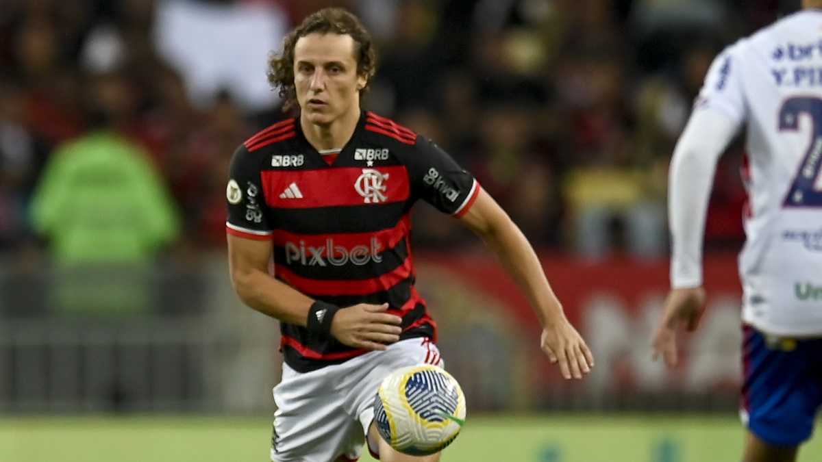 Veja motivos que levaram o Flamengo a n�o renovar o contrato com David Luiz