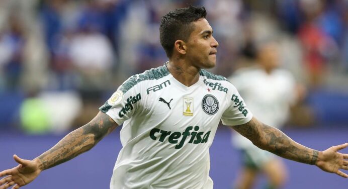 Você contrataria Dudu para ser o novo atacante do Flamengo? Vote!
