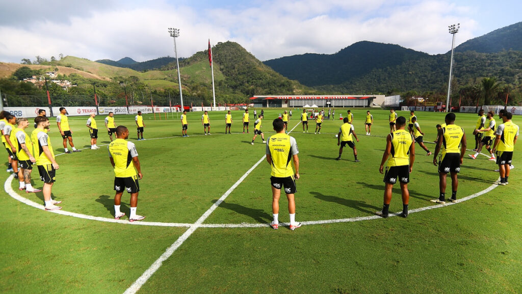 Treino do Flamengo no CT Ninho do Urubu