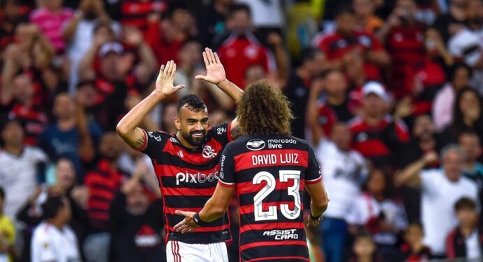 Bastidores: Fabrício Bruno revela ter ‘roubado’ finalização de David Luiz para marcar gol em jogo do Flamengo