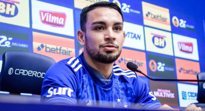 “No Flamengo, foi difícil”: reforço do Cruzeiro relembra problemas em passagem pelo Rubro-Negro