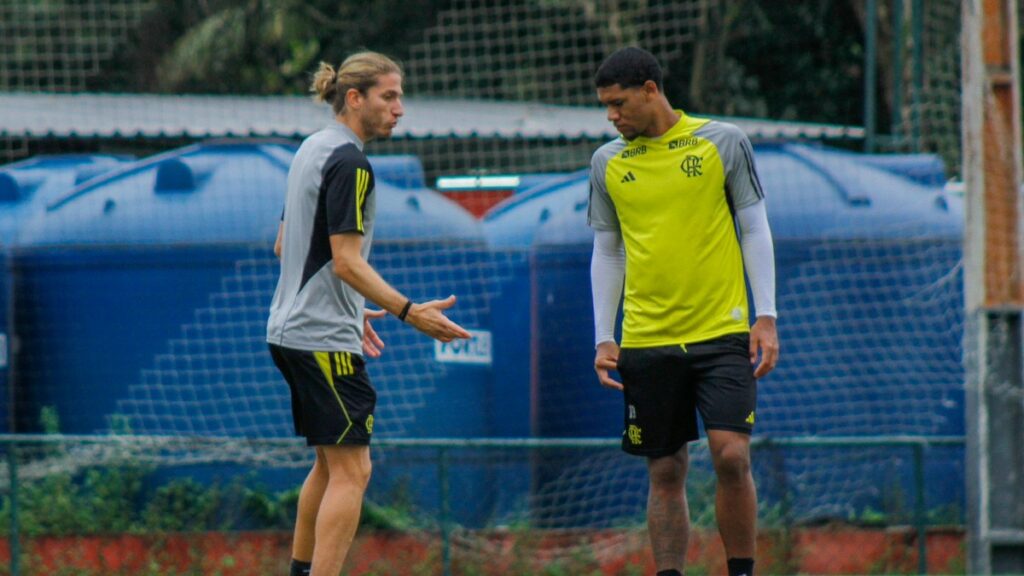 Com Filipe Luís e Shola, Flamengo enfrenta Athletico-PR em jogo do Brasileiro Sub-20 hoje; saiba onde assistir