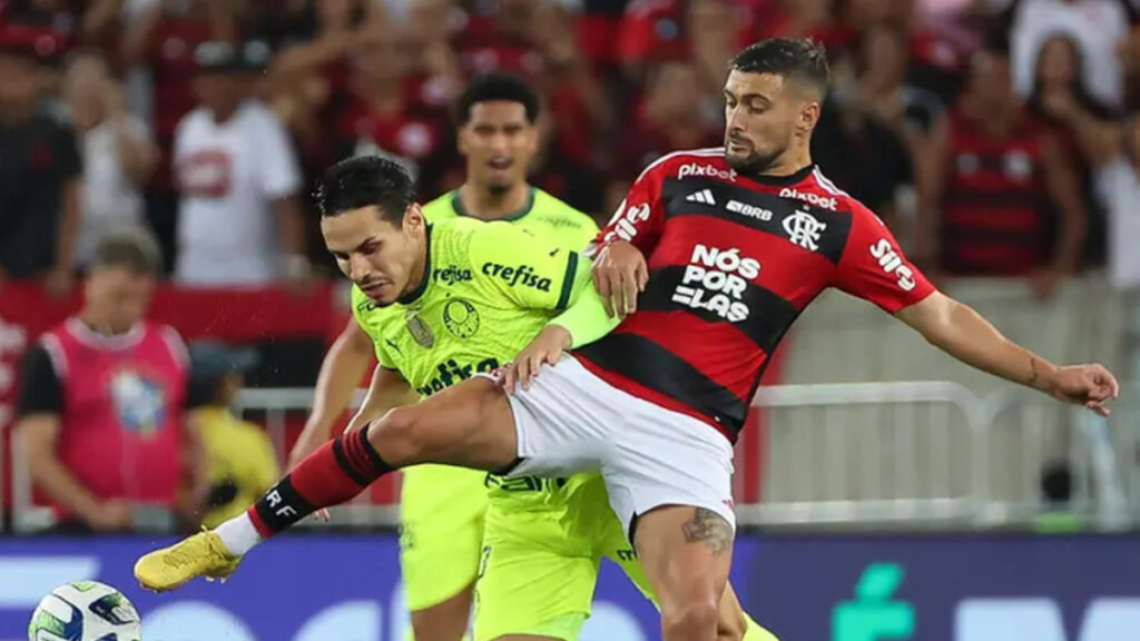 Flamengo defende sequência de 8 anos sem perder para o Palmeiras no Maracanã