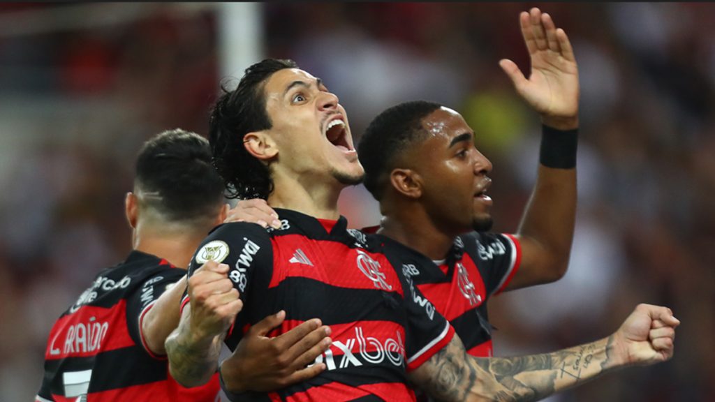 Com 5 desfalques, Flamengo supera 70% de aproveitamento durante Copa América e lidera Brasileirão