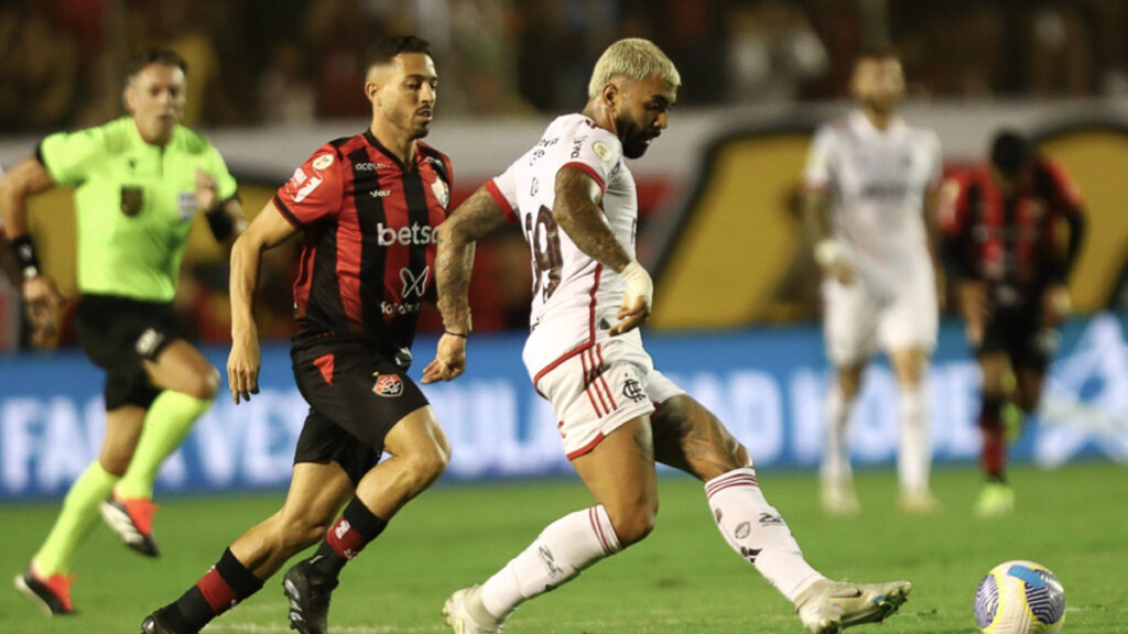 Com Gabigol, Flamengo emplaca 3 jogadores na seleção da rodada do Brasileirão; veja lista