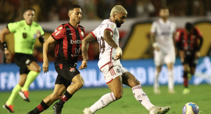 Com Gabigol, Flamengo emplaca 3 jogadores na seleção da rodada do Brasileirão; veja lista