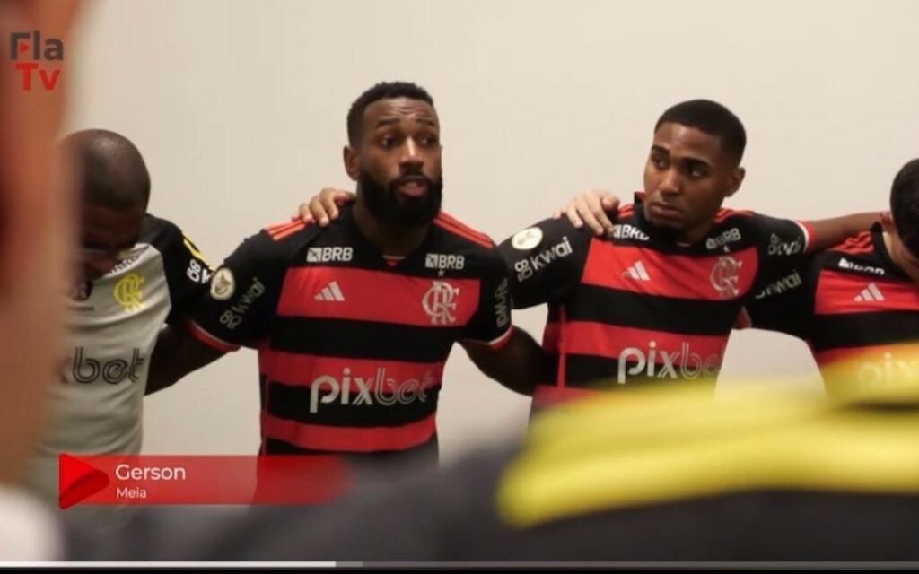 “Pisaram no nosso escudo”: Gerson ‘inflama’ vestiário com provocação de atacante do Atlético-MG antes de jogo do Flamengo