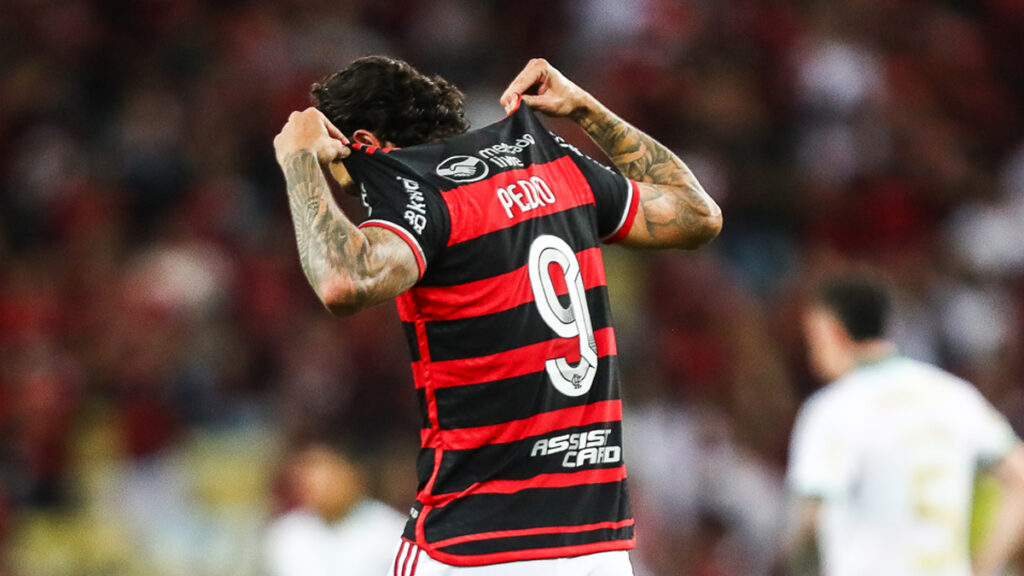 Tite foge de ‘eleger’ substituto de Pedro no Flamengo: “O campo vai falar”