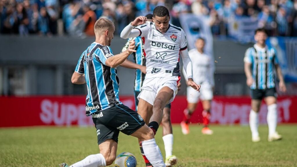 Vitória tem 2 desfalques para jogo contra Flamengo