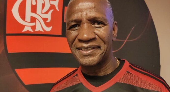Ídolo do Flamengo, Adílio será homenageado por Zico em Jogo das Estrelas no Maracanã