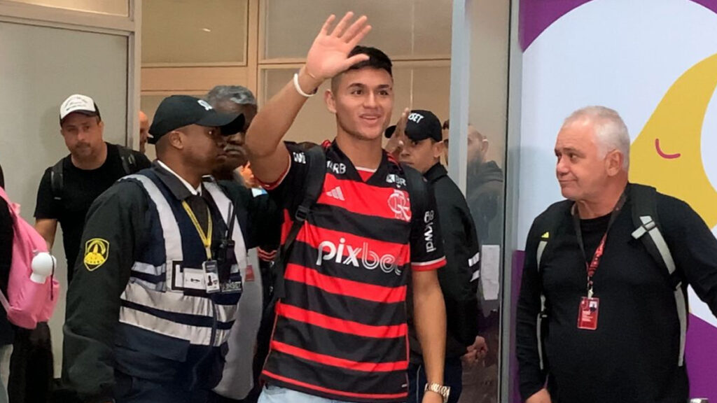 Charly Alcaraz chegou ao Rio de Janeiro nesta quinta-feira (29).