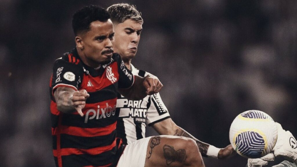 Flamengo perde para o Botafogo, estaciona no Brasileirão e fica a 5 pontos da liderança