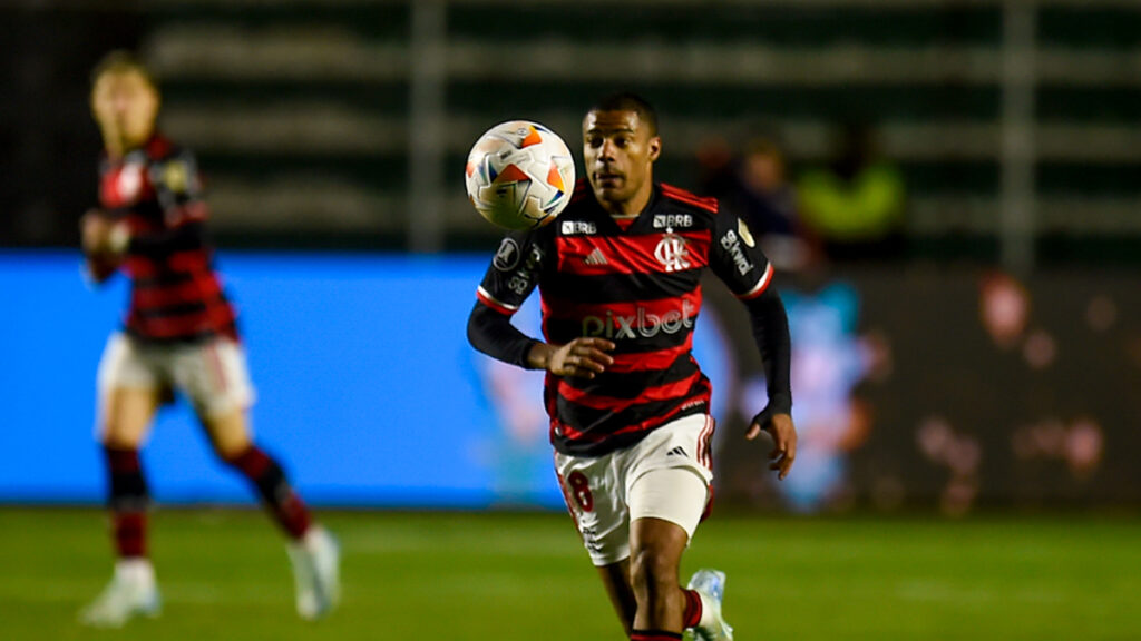 De La Cruz e Michael têm lesões na coxa e desfalcam em próximos jogos do Flamengo