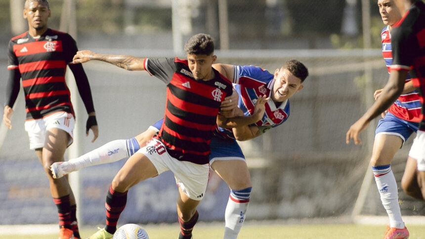 Flamengo perdeu por 1 a 0 pro Fortaleza e foi eliminado do Brasileirão Sub-20