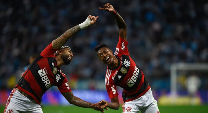 Buscando espaço, Bruno Henrique e Gabigol têm oportunidade de ouro para reviver dupla histórica