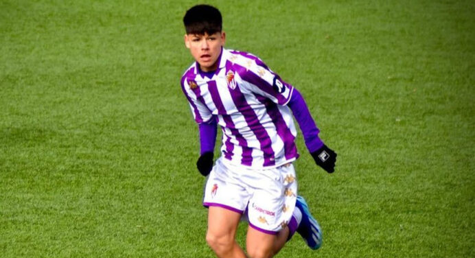Promessa brasileira que jogou no time de Ronaldo na Espanha chega ao Flamengo