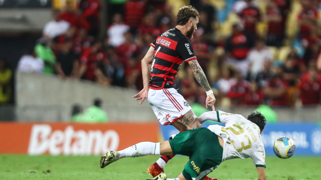 Amasso e domínio: Palmeiras termina jogo sem acertar 1 chute no gol do Flamengo