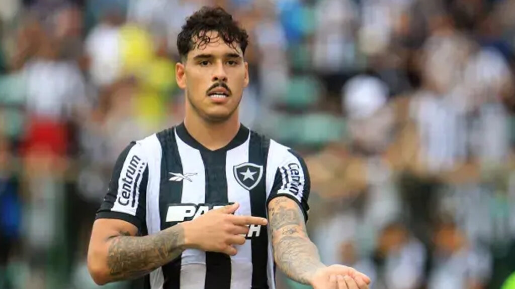 Botafogo tem 8 desfalques e 8 pendurados para jogo contra o Flamengo hoje