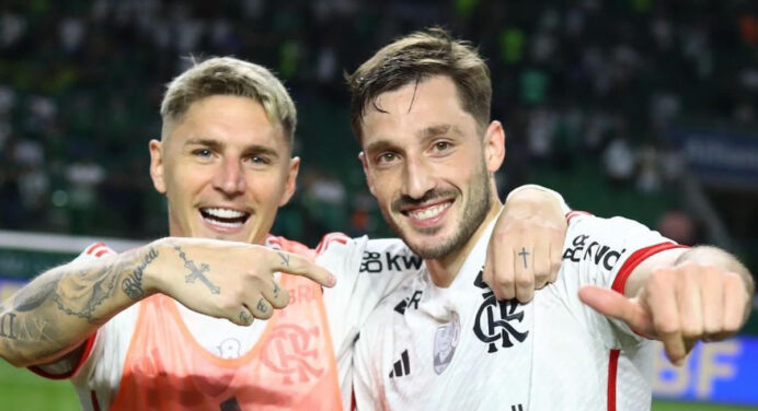 Varela e Léo Pereira surgem como opções para lateral esquerda do Flamengo após lesão de Viña
