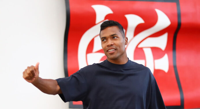 Alex Sandro estreia contra o Vasco e busca ritmo de jogo para Flamengo x Peñarol na Libertadores
