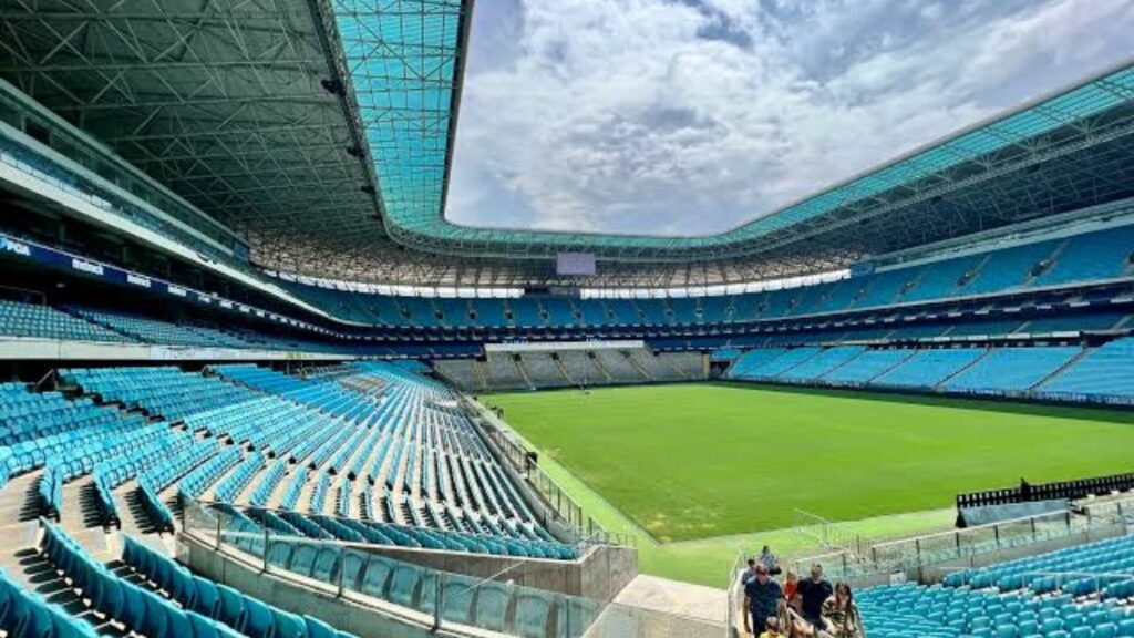 Grêmio ‘corre contra o tempo’ para ampliar capacidade do estádio em jogo contra o Flamengo, pelo Brasileirão