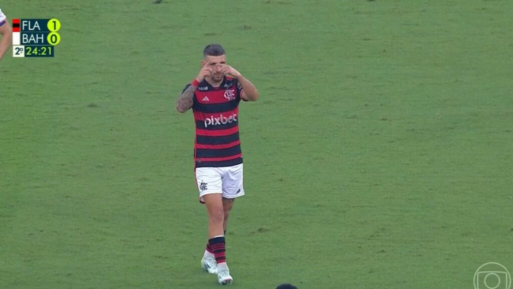 Preocupa? Arrascaeta manda recado à torcida do Flamengo após pedir substituição em jogo contra o Bahia