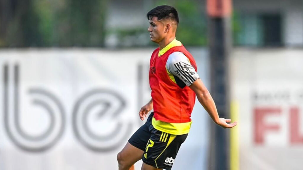 Escalação do Flamengo: com Alcaraz e Lorran, Tite esboça time para jogo contra o Grêmio