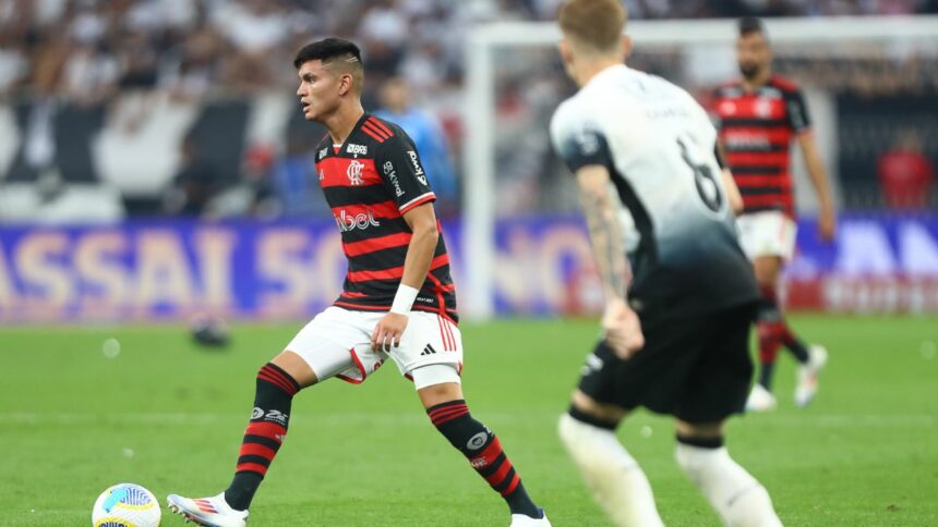 Alcaraz estreou contra o Corinthians