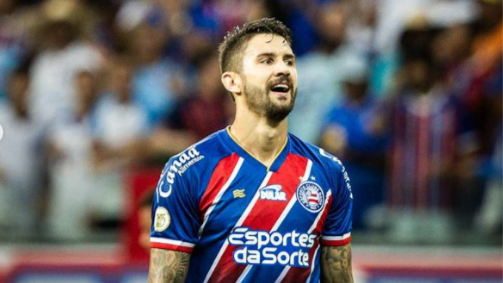 Artilheiro do Bahia vive jejum de gols às vésperas de jogo decisivo contra o Flamengo