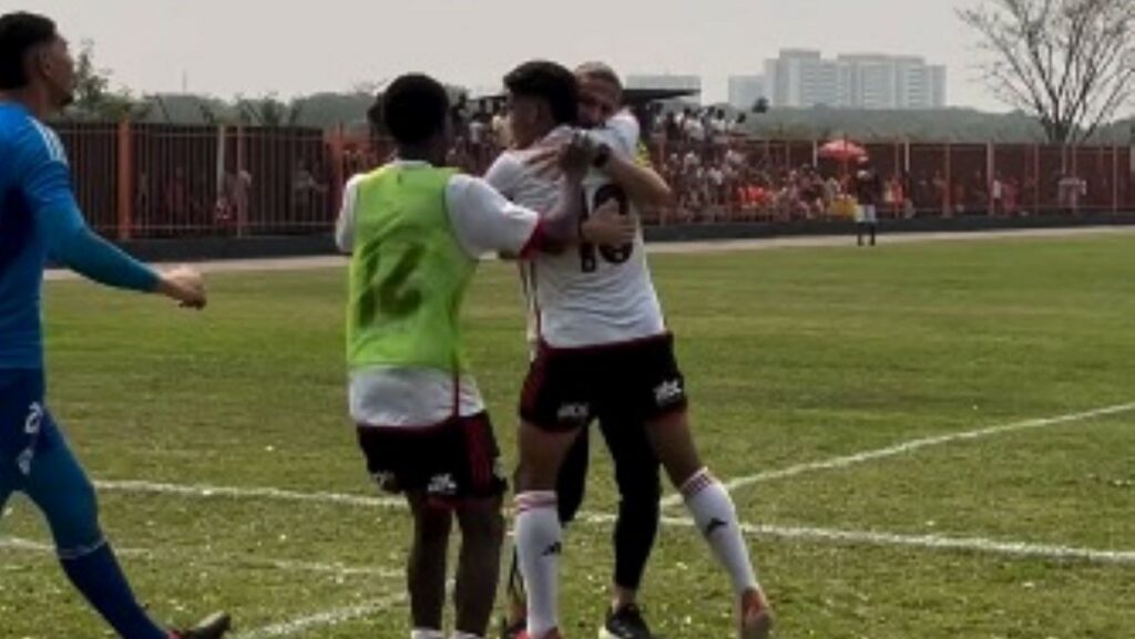 Flamengo de Filipe Luís vence Nova Iguaçu e encaminha vaga às semifinais do Carioca Sub-20; veja os gols