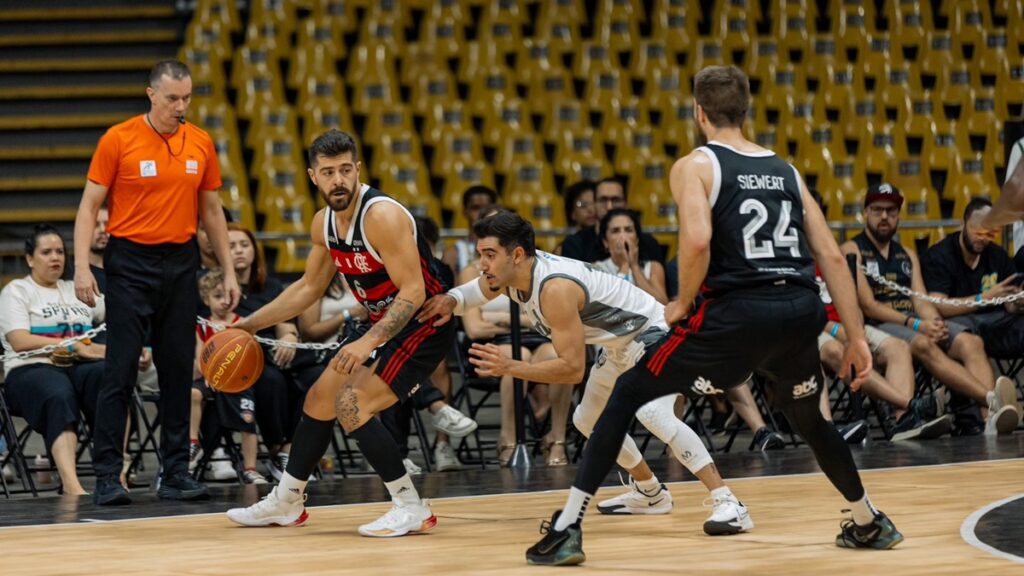 Flamengo atropela Brasília e estreia com vitória no Abertura do NBB