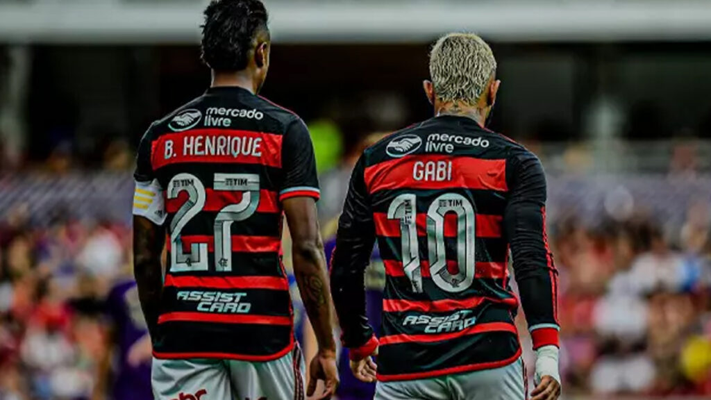 Gabigol e Bruno Henrique pelo Flamengo