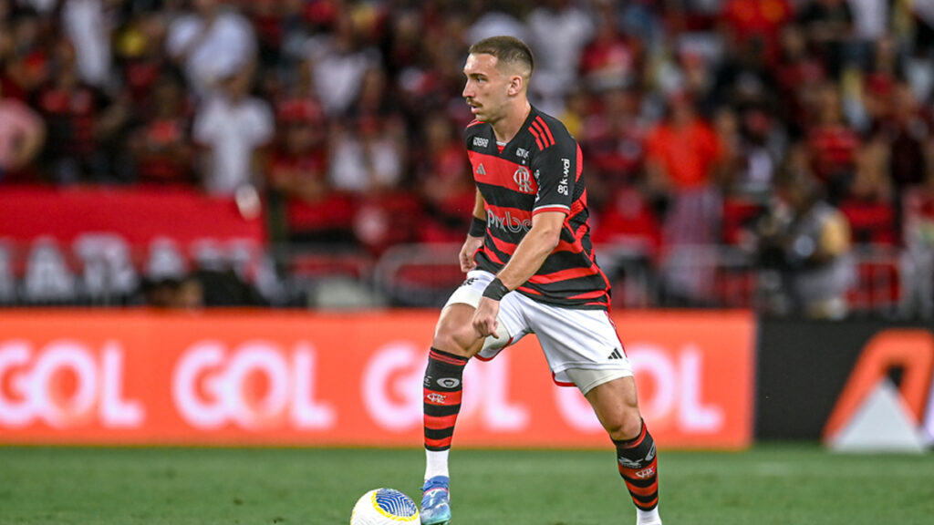 18 desfalques e 1 pendurado: veja como Flamengo chega para jogo de hoje contra o Grêmio