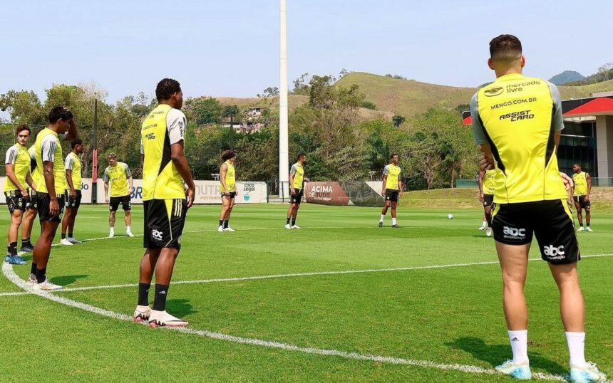 7 desfalques e 2 pendurados: veja como chega o Flamengo para jogo contra o Vasco