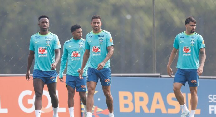Com Vini Jr e Paquetá, Dorival esboça time titular do Brasil para jogo contra o Paraguai