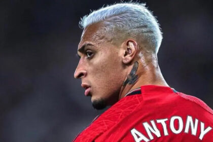 Antony está em baixa no Manchester United