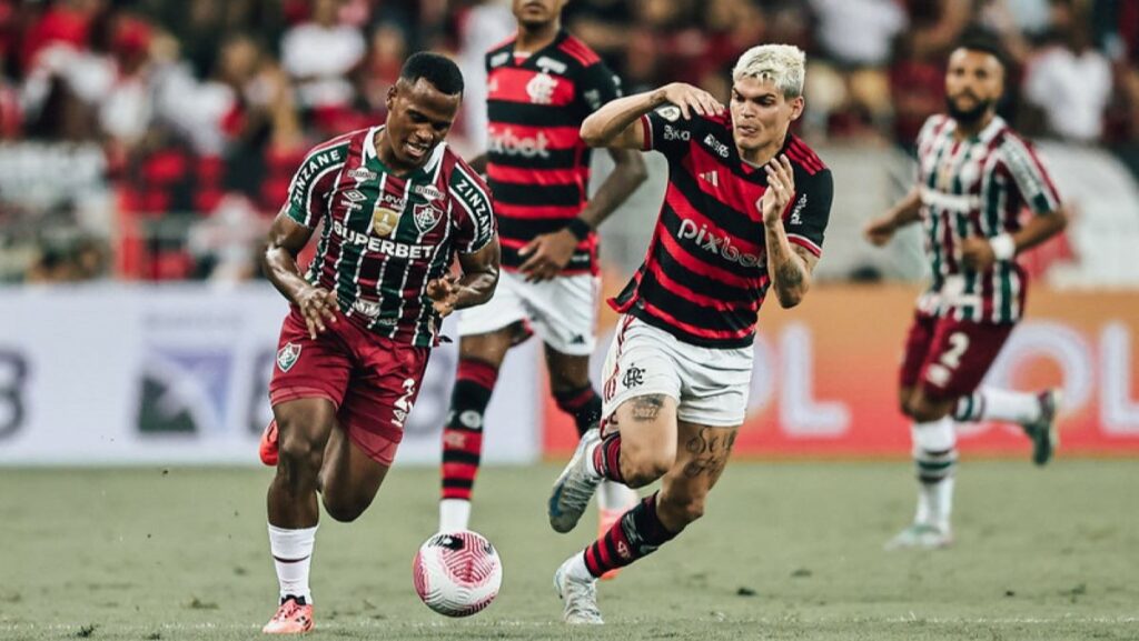 Arias, do Fluminense, detalha ‘maratona’ após Data FIFA; jogadores do Flamengo receberam mais ‘benefícios’