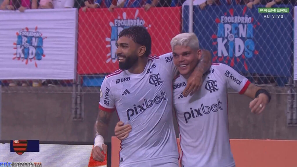 Só vale gol de lateral! Ayrton Lucas repete coincidência em vitória do Flamengo sobre o Bahia