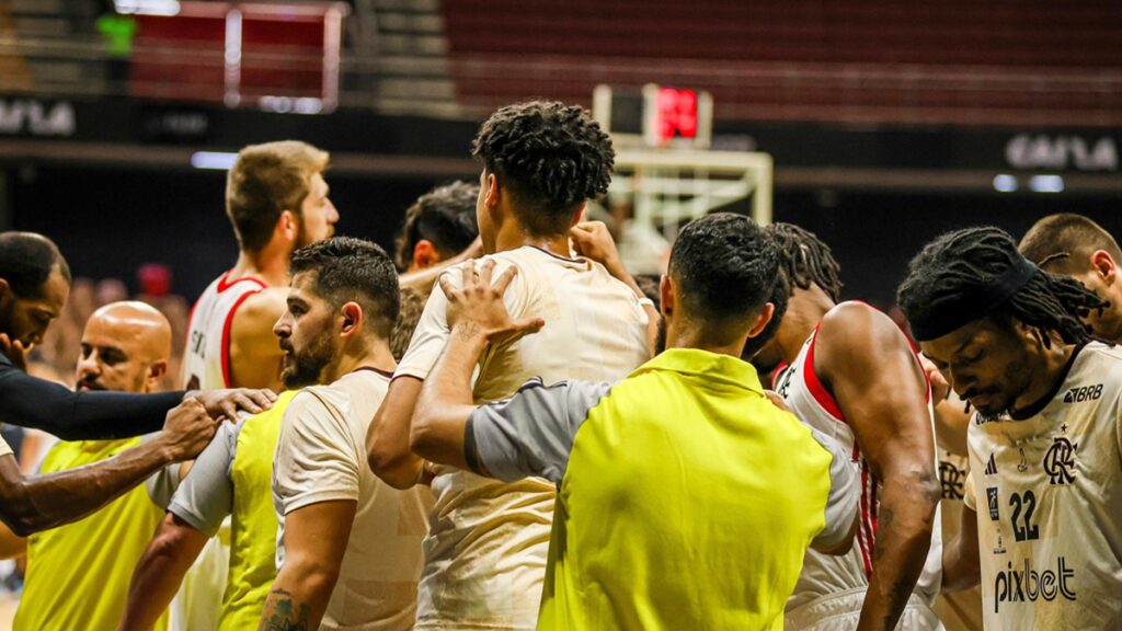 Flamengo vence Brasília e finaliza Torneio Abertura da NBB em 3º lugar