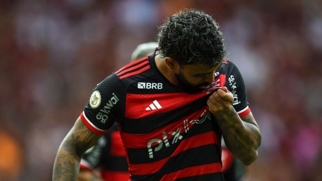 Gabigol marca 1º gol sob comando de Filipe Luís no Flamengo