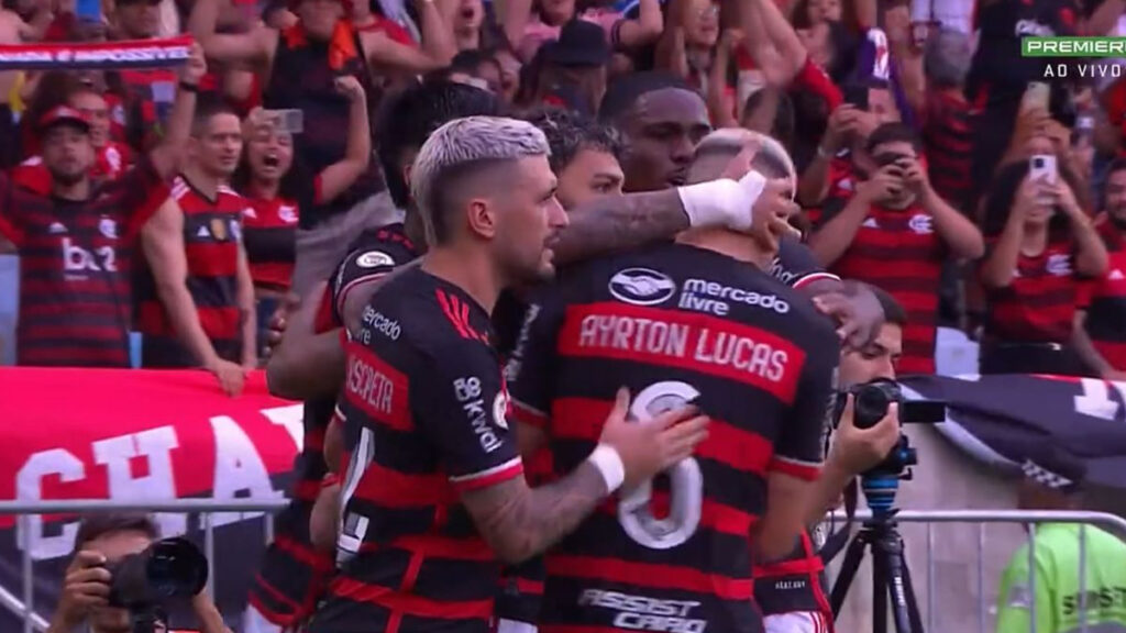 Flamengo fecha mês de outubro com 62% de aproveitamento; veja números