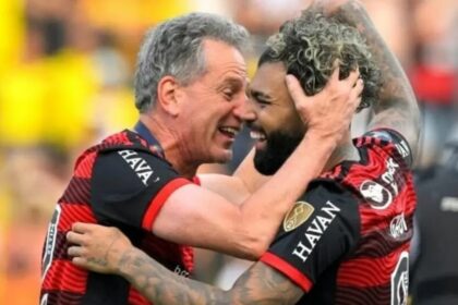 Rodolfo Landim e Gabigol comemorando