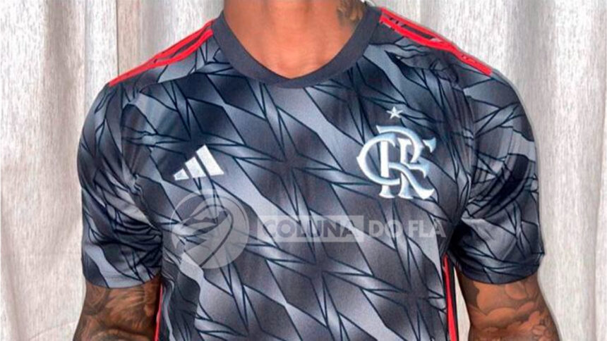 EXCLUSIVO | Nova camisa 3 do Flamengo é escura e com detalhes em cinza; veja foto