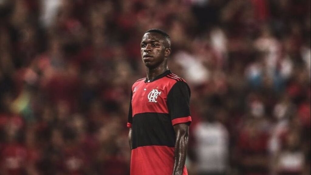 Flamengo publica texto emocionante em homenagem a Vini Jr após resultado do Bola de Ouro