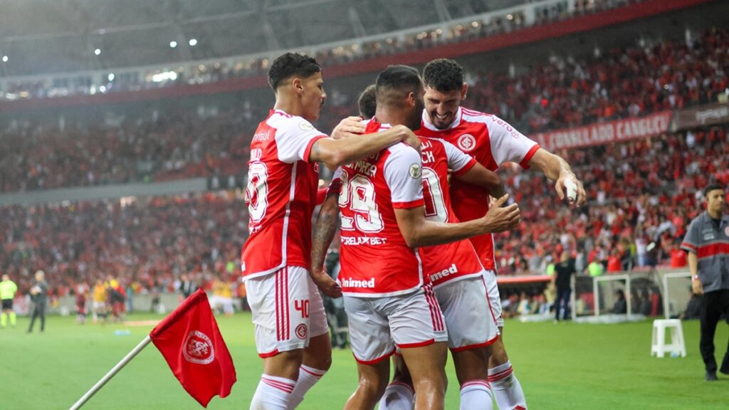 Internacional vence, e Flamengo sai do G-4; veja tabela atualizada do Brasileirão 2024