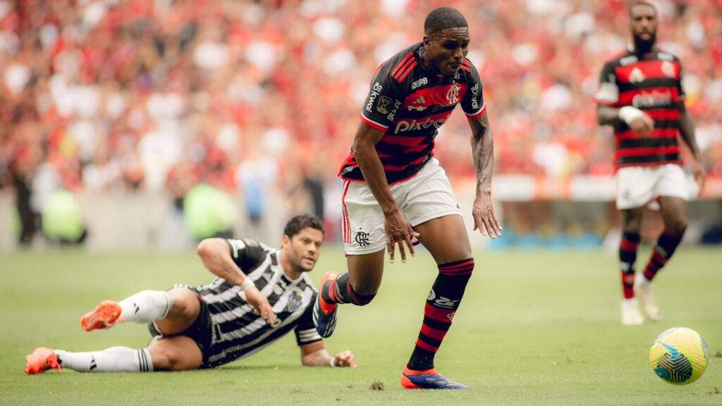 Flamengo provoca Hulk nas redes sociais antes de 2º jogo da Copa do Brasil